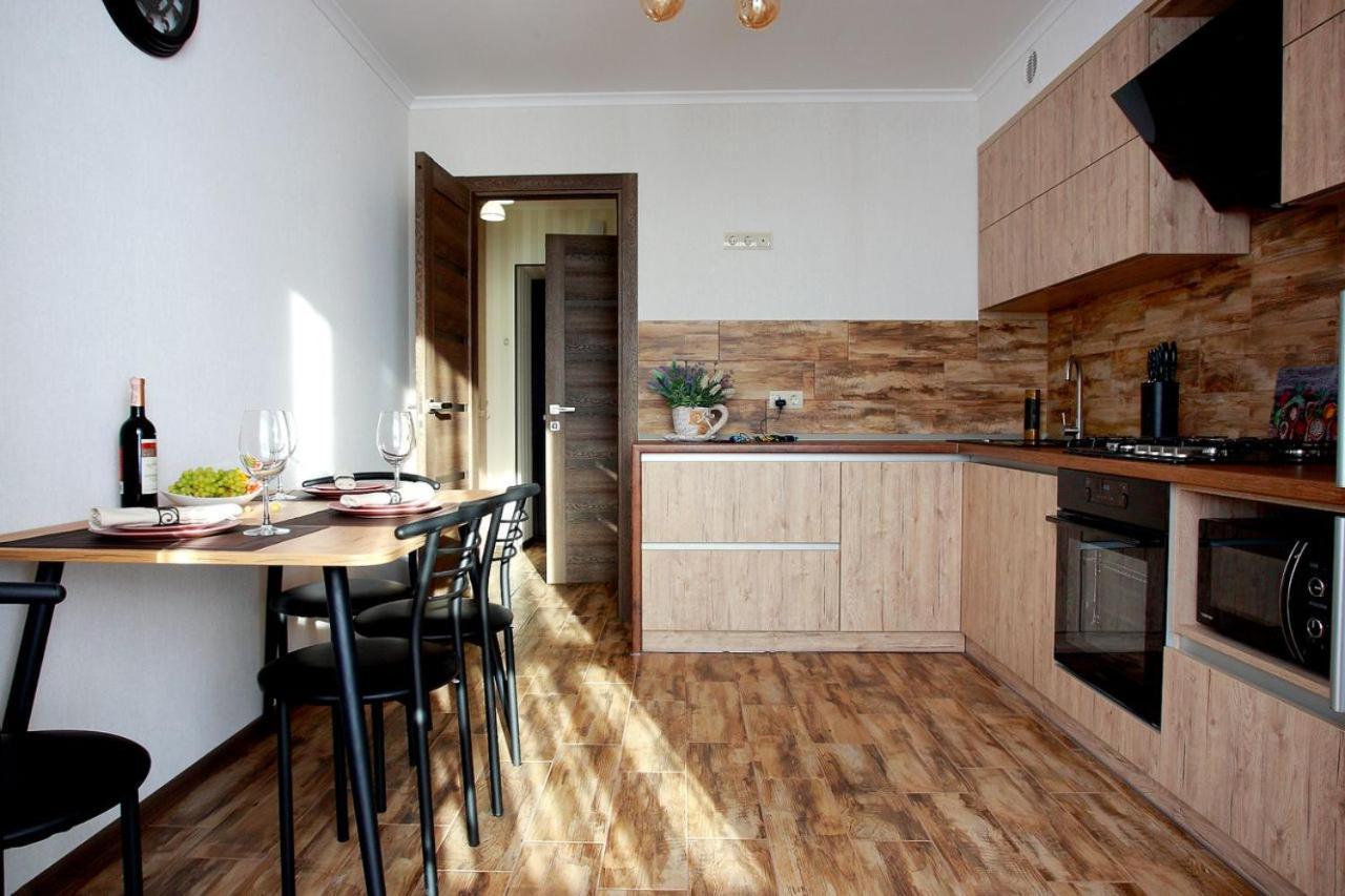 Apartament Vasilya Porika 48 Street Vinnytsya,Ukraine Vinnicja Kültér fotó